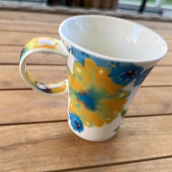 STARBUCKS Floral Twisted Handle 12oz Mug 2006 (1) - Picture 4 of 5